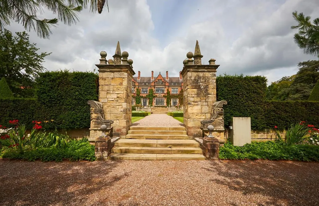 Hoar Cross Hall-1