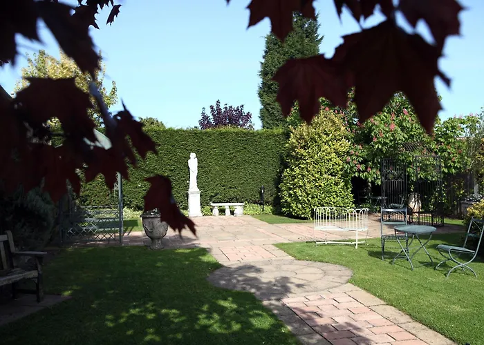 Crowne Plaza East Midlands Airport By IhgSpa Hotel